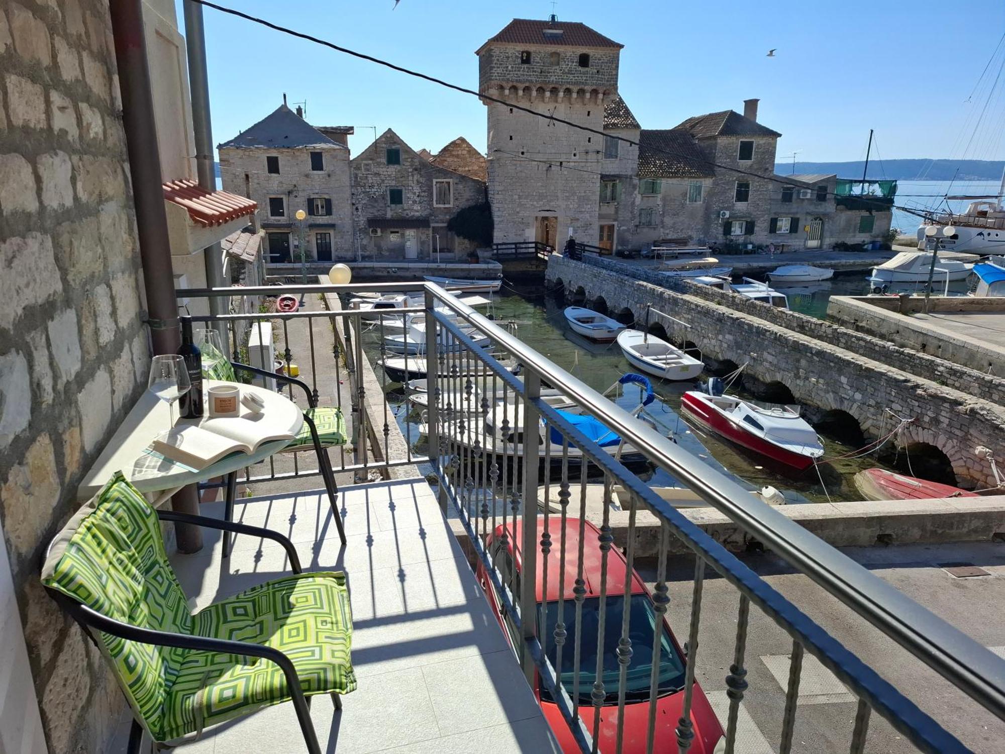 Apartment Kastilac Kaštela 外观 照片