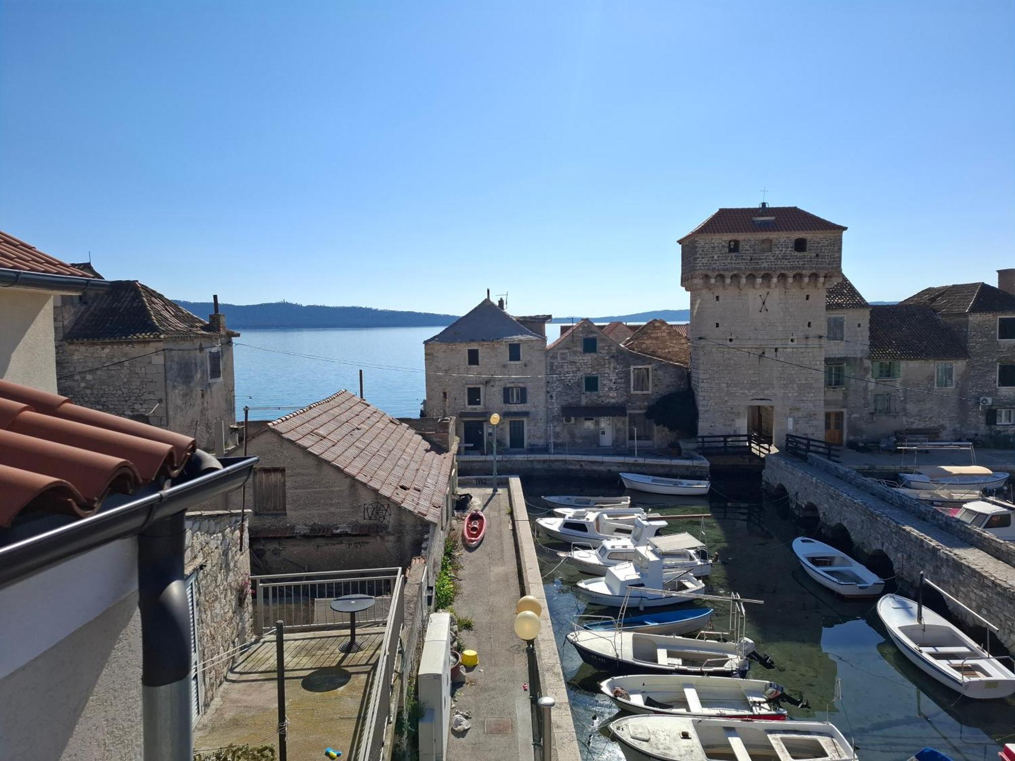 Apartment Kastilac Kaštela 外观 照片
