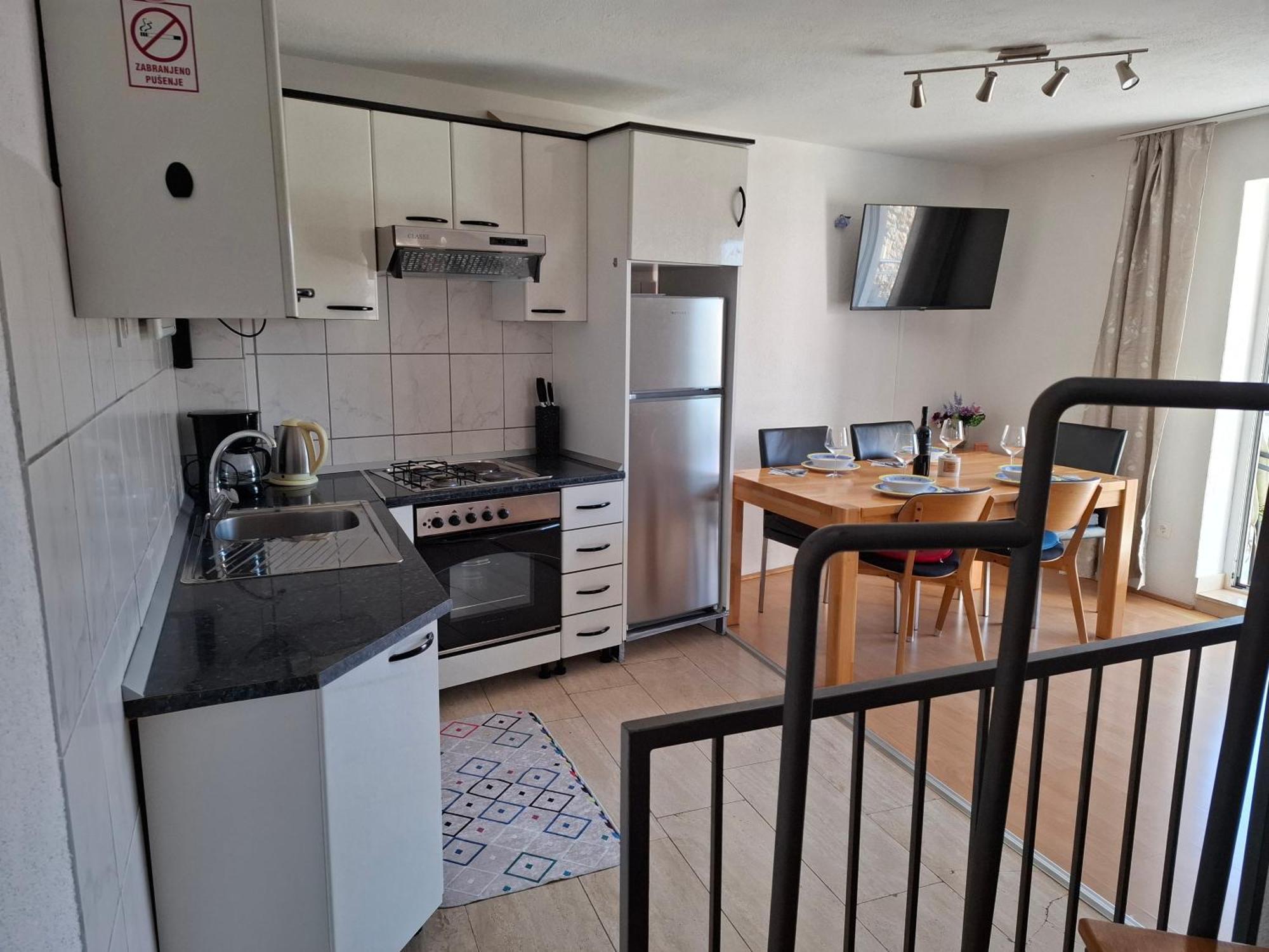 Apartment Kastilac Kaštela 外观 照片